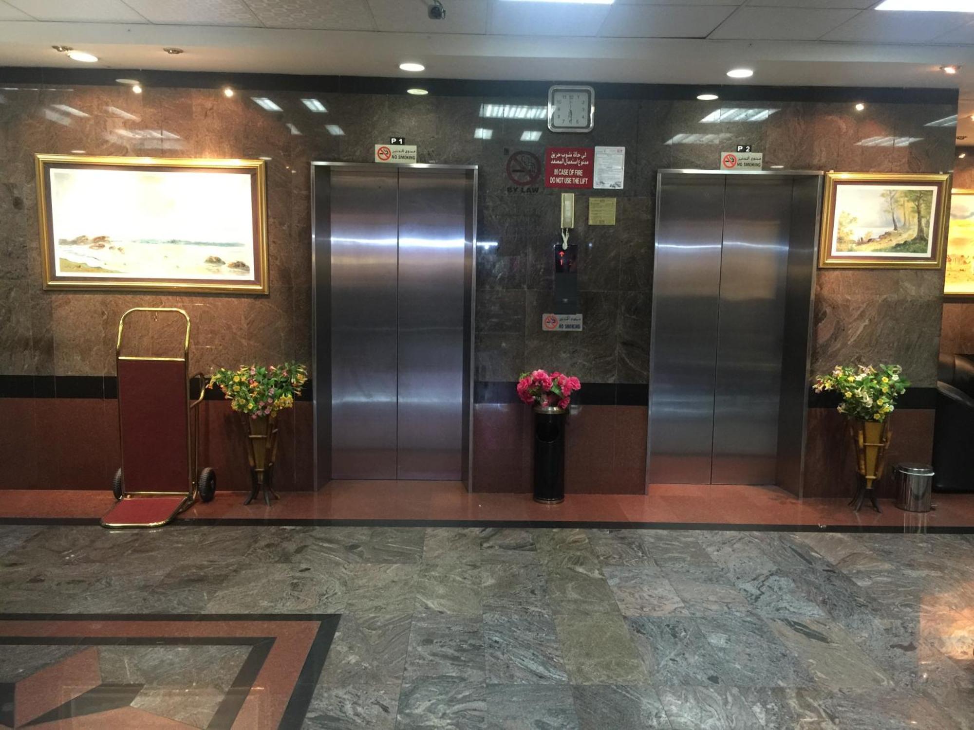 สกาย โฮเต็ล อพาร์ตเมนต์ Aparthotel ดูไบ ภายนอก รูปภาพ